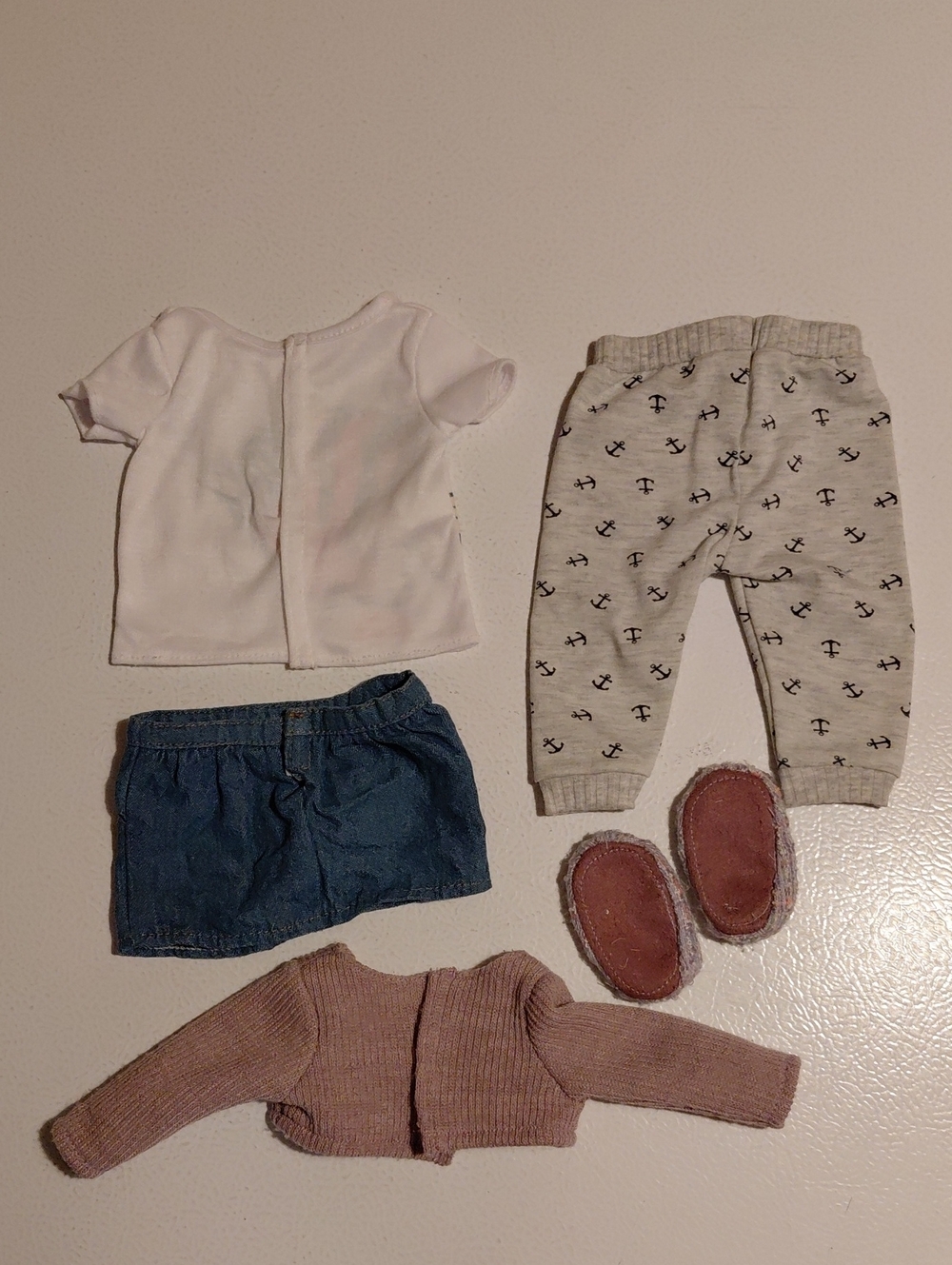 Our Generation 18" Doll Clothing Lot - Picture 5 of 8